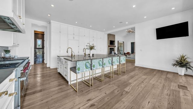 11802 E Rocky Creek Road, Crowley, TX 76036