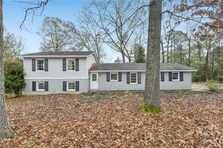 348 Jefferson River Road, Athens, GA 30607