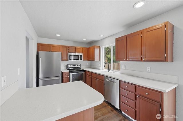1425 186th Street Ct E, Spanaway, WA 98387
