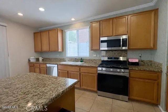 16149 Crespin Court, Victorville, CA 92394