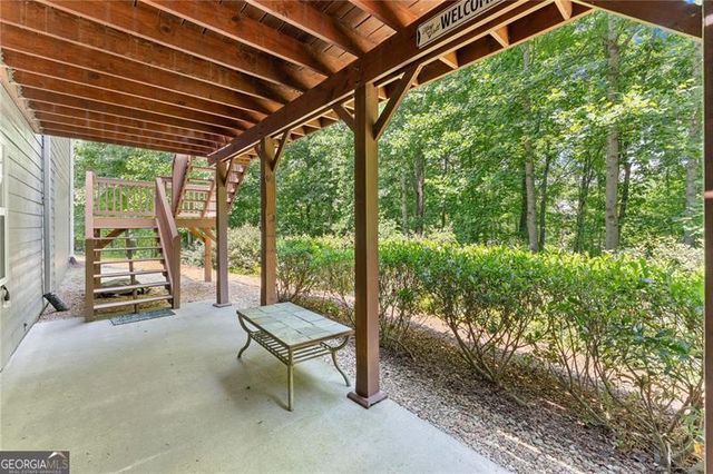 1000 Island Bluf Lane, Buford, GA 30518