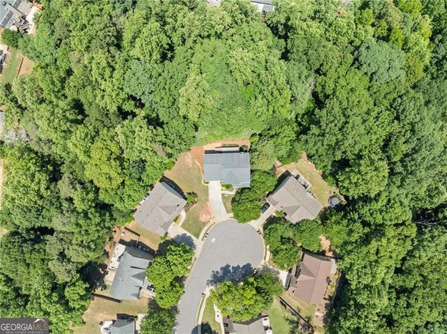 1000 Island Bluf Lane, Buford, GA 30518