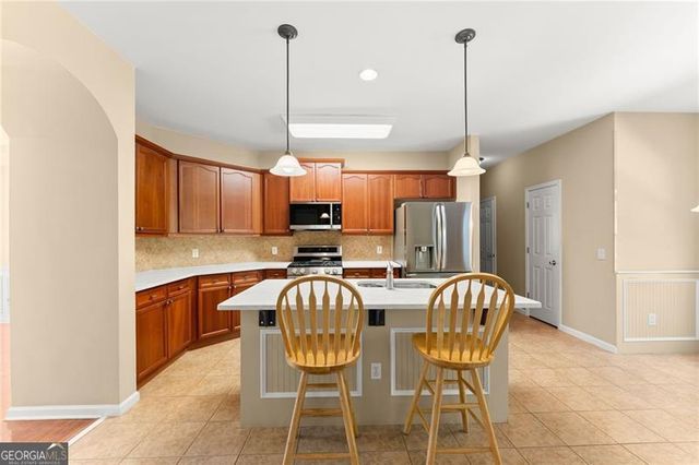 1000 Island Bluf Lane, Buford, GA 30518