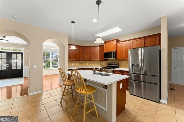 1000 Island Bluf Lane, Buford, GA 30518