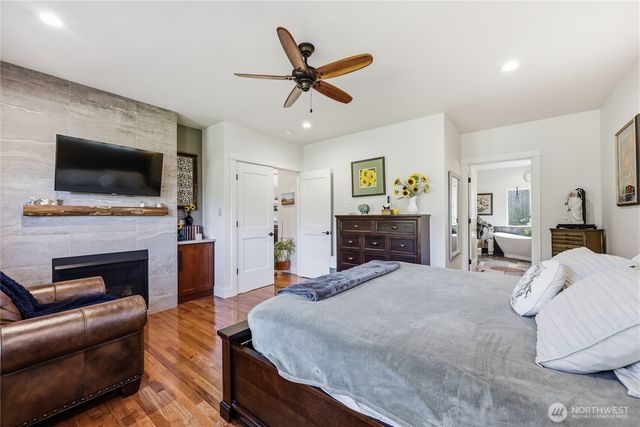 38603 Benchmark Avenue NE, Hansville, WA 98340