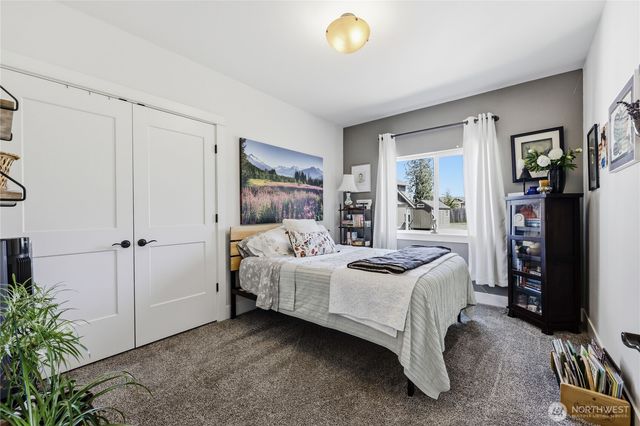 38603 Benchmark Avenue NE, Hansville, WA 98340