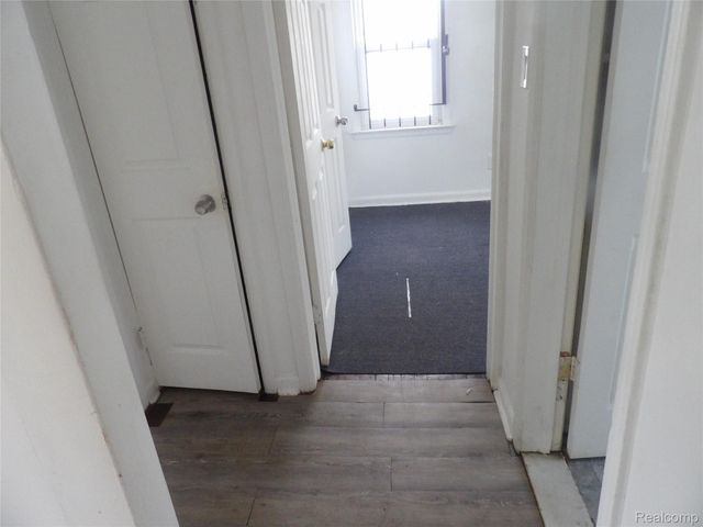 12144 Auburn Street, Detroit, MI 48228