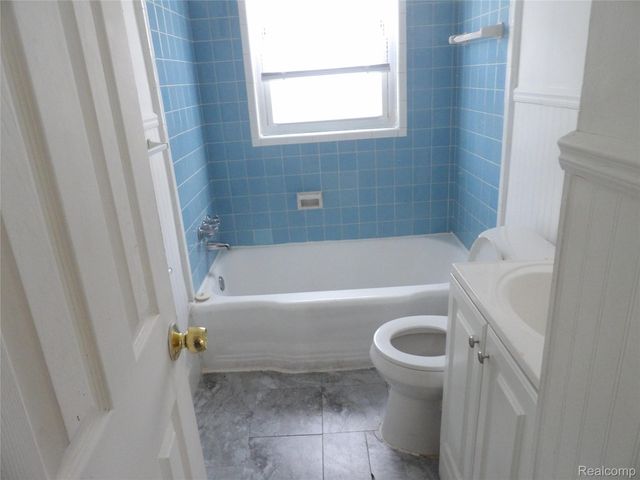 12144 Auburn Street, Detroit, MI 48228