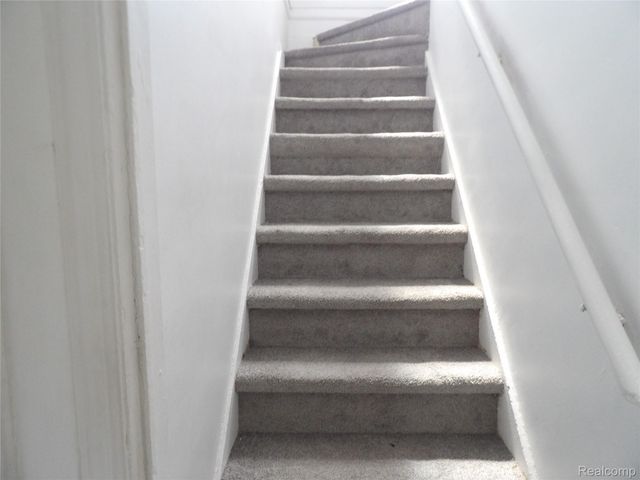 12144 Auburn Street, Detroit, MI 48228