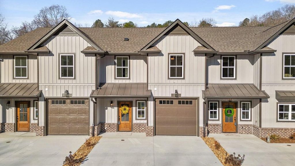 9069 Dallas Hollow Road, Soddy Daisy, TN 37379