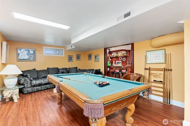 21304 SE 448th Street, Enumclaw, WA 98022