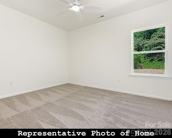 962 S Hoskins Road, Charlotte, NC 28208