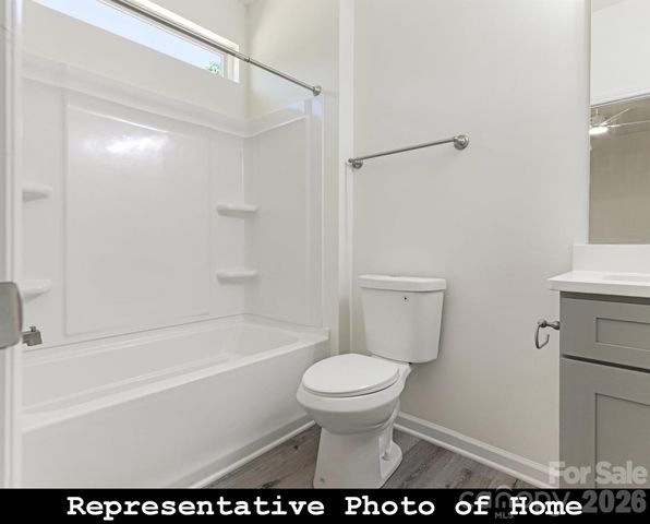 962 S Hoskins Road, Charlotte, NC 28208