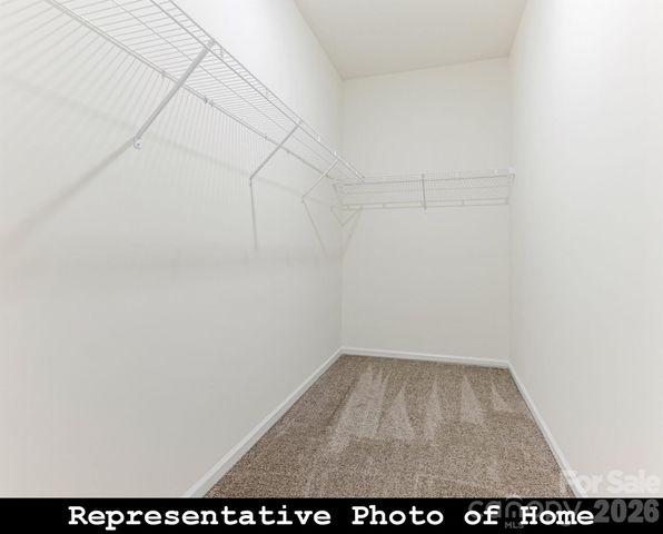 962 S Hoskins Road, Charlotte, NC 28208