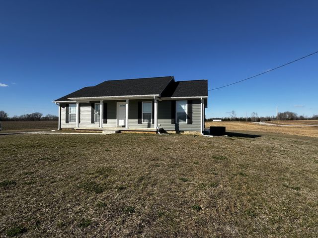 24 Henkle Ln, Loretto, TN 38469