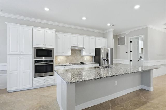 13652 CLASSICO COURT, Venice, FL 34293