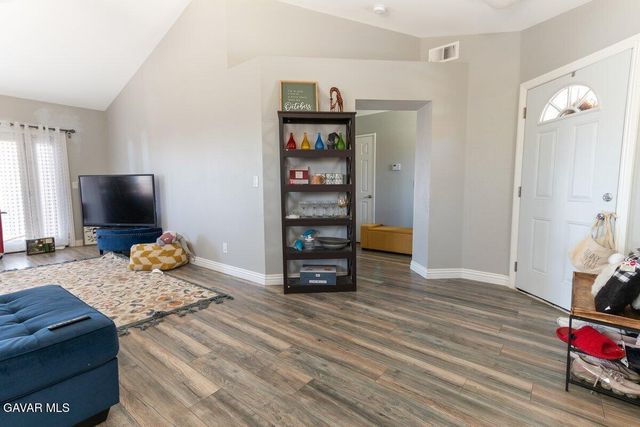 8348 Lime Avenue, California City, CA 93505