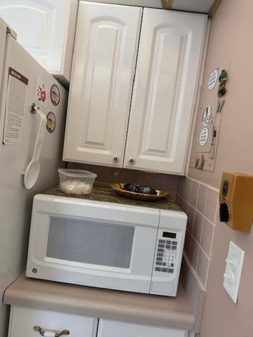 725 Lori Drive 313, Palm Springs, FL 33461