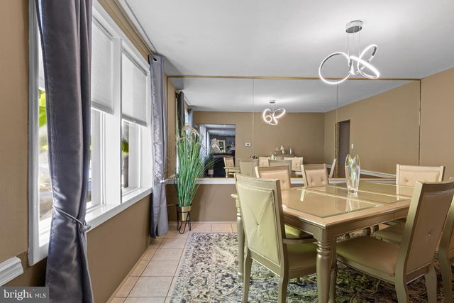 2606 SPRINGFIELD RD, Broomall, PA 19008