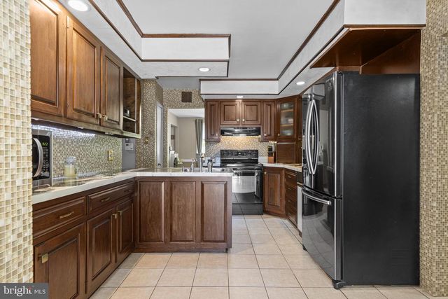 2606 SPRINGFIELD RD, Broomall, PA 19008