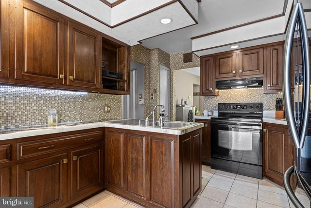 2606 SPRINGFIELD RD, Broomall, PA 19008