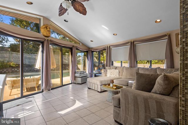 2606 SPRINGFIELD RD, Broomall, PA 19008