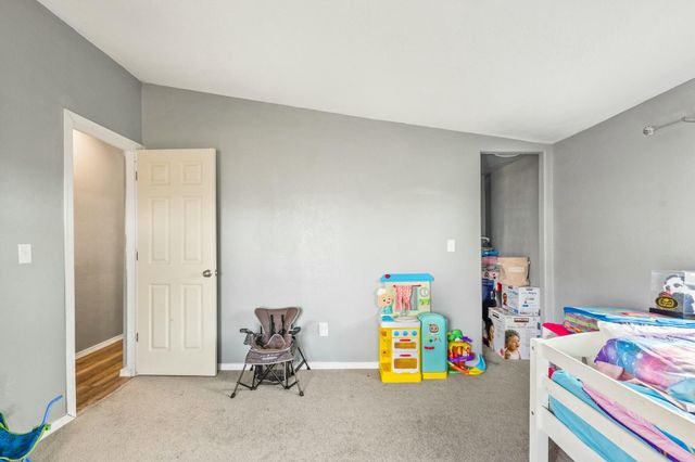 101 NE Daisy Street, Madras, OR 97741
