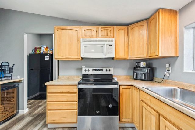 101 NE Daisy Street, Madras, OR 97741
