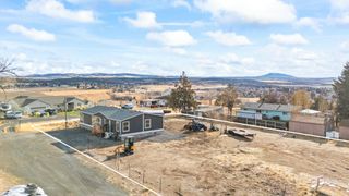 101 NE Daisy Street, Madras, OR 97741