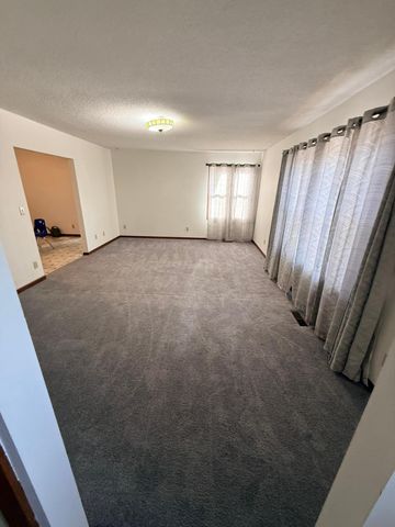 180 6th Street, Walnut Grove, MN 56180