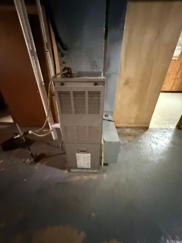 180 6th Street, Walnut Grove, MN 56180