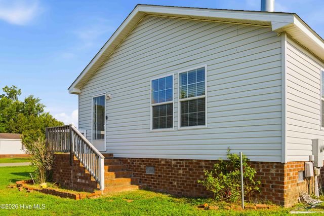 614 Autumn Winds Drive, Goldsboro, NC 27530