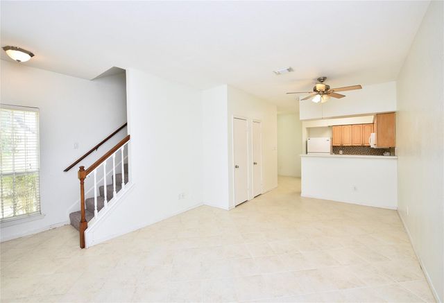 2626 Holly Hall Street 401, Houston, TX 77054