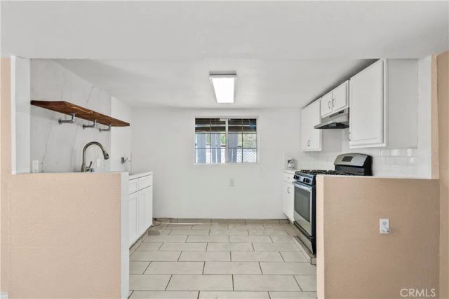 11887 Sproule, Los Angeles, CA 91331
