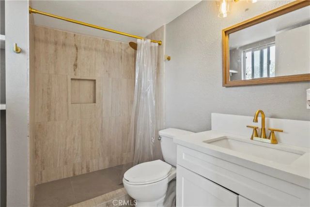 11887 Sproule, Los Angeles, CA 91331