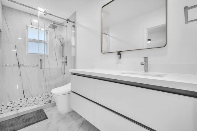 15965 SW 98th St, Miami, FL 33196