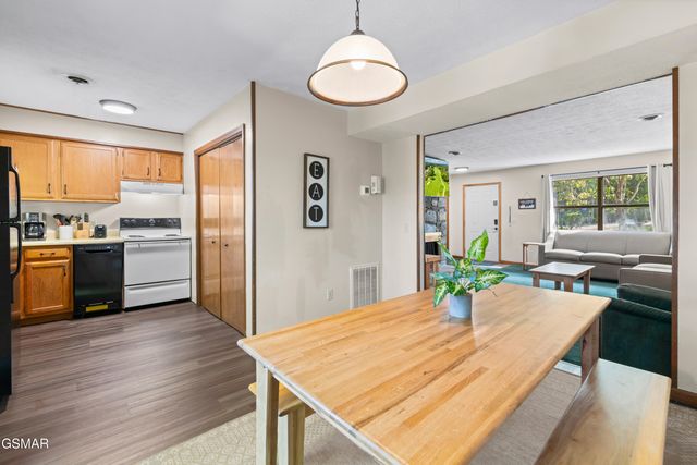 3729 Plaza Way, Pigeon Forge, TN 37863