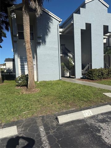 601 SW 113th Way 601, Pembroke Pines, FL 33025