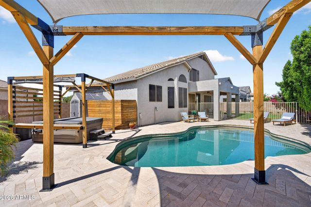 1435 N Roanoke Street, Gilbert, AZ 85234