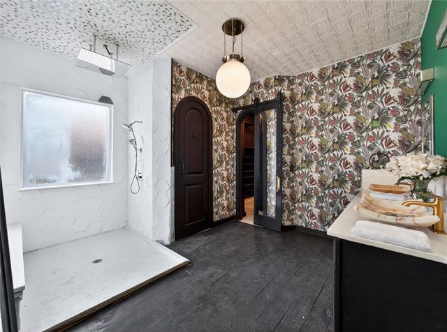 2900 Pamella CT, Austin, TX 78734