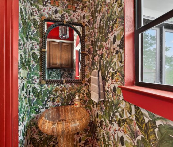 2900 Pamella CT, Austin, TX 78734