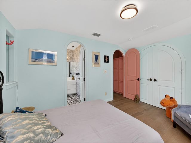 2900 Pamella CT, Austin, TX 78734