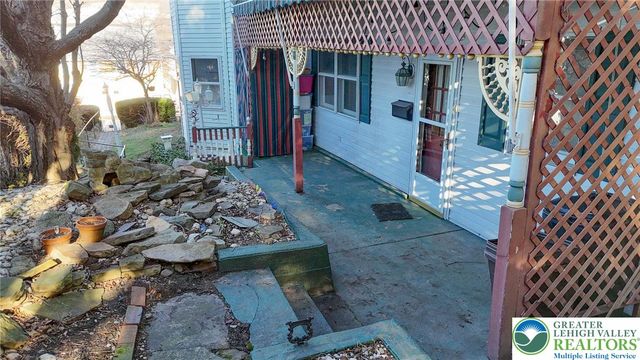 228 West Abbott Street, Lansford Boro, PA 18232