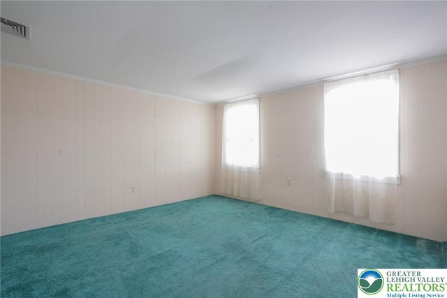 228 West Abbott Street, Lansford Boro, PA 18232