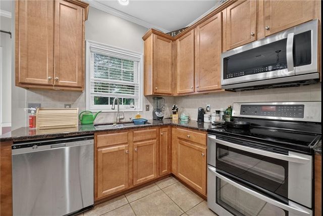 2504 Lois Court, Loganville, GA 30052