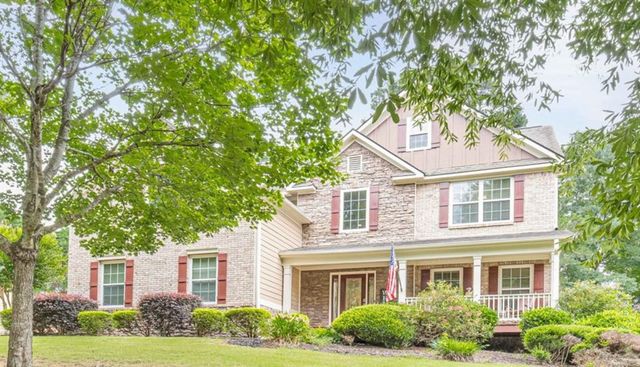 2504 Lois Court, Loganville, GA 30052
