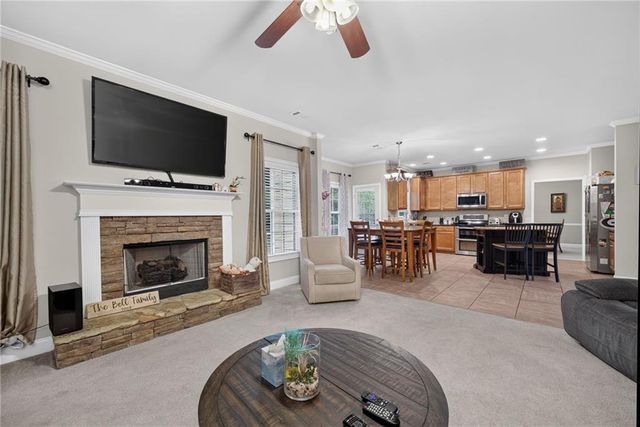 2504 Lois Court, Loganville, GA 30052
