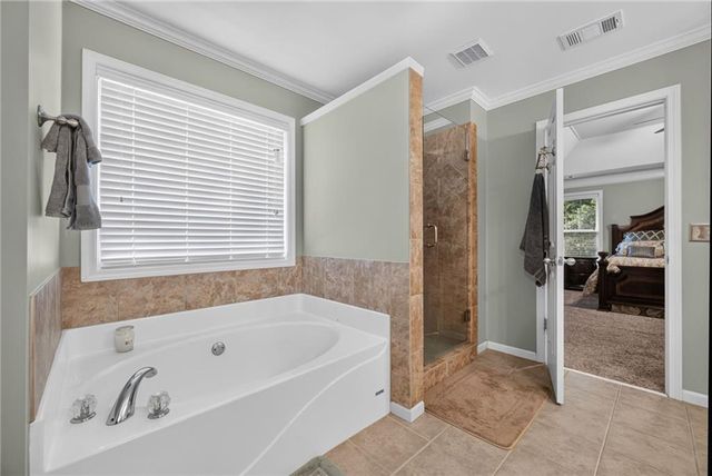 2504 Lois Court, Loganville, GA 30052