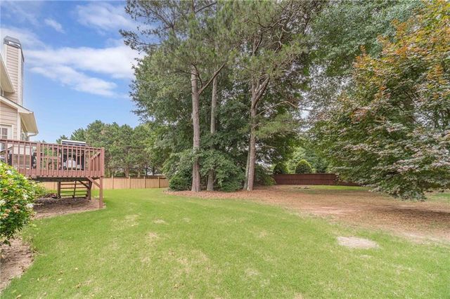 2504 Lois Court, Loganville, GA 30052