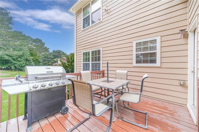 2504 Lois Court, Loganville, GA 30052